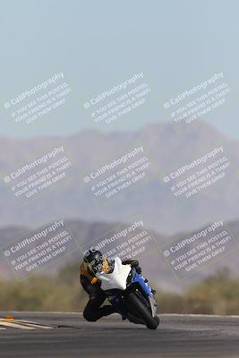 media/Oct-26-2025-Race Pace (Sun) [[c1447ca738]]/Non Verified (1st 20 Minutes of every Hour)/4-Turn 14 (1110am)/